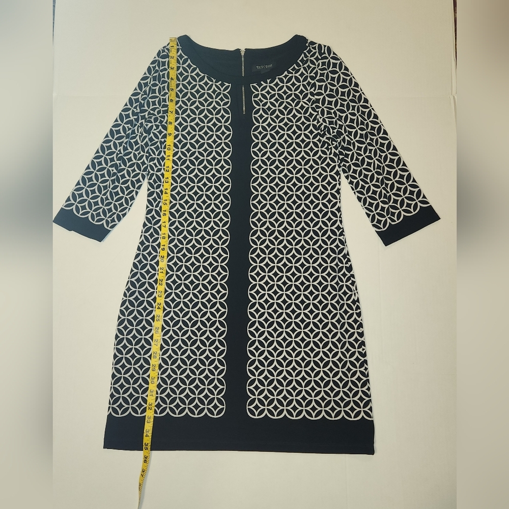 White House Black Market Black and White 3/4 Sleeve Shift Dress Medium M EUC - Picture 7 of 8